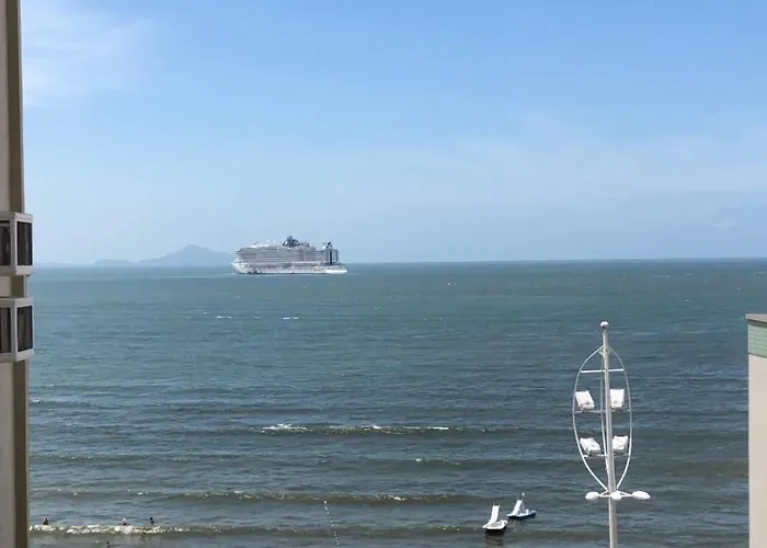 FRENTE MAR PÉ NA AREIA, na Av Atlântica