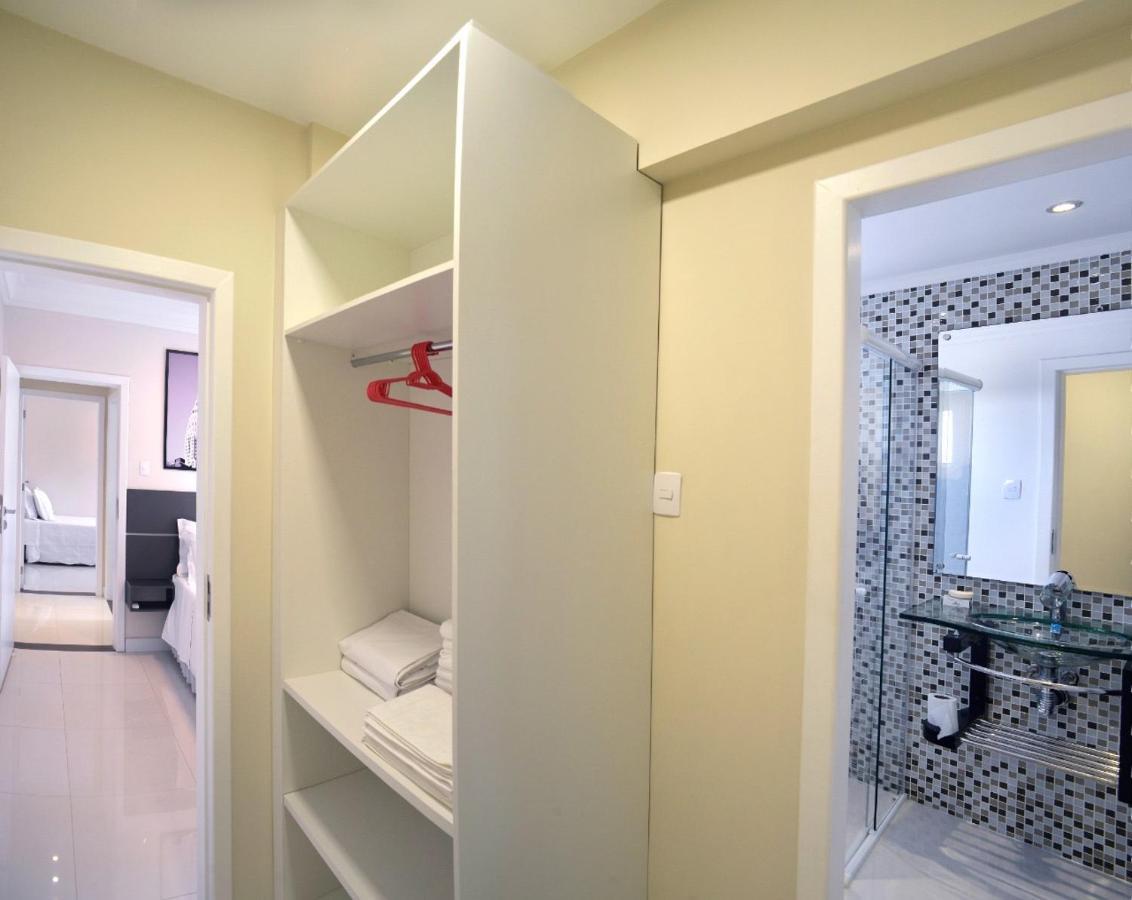 Frente Mar Pe Na Areia, Na Av Atlantica Apartamento